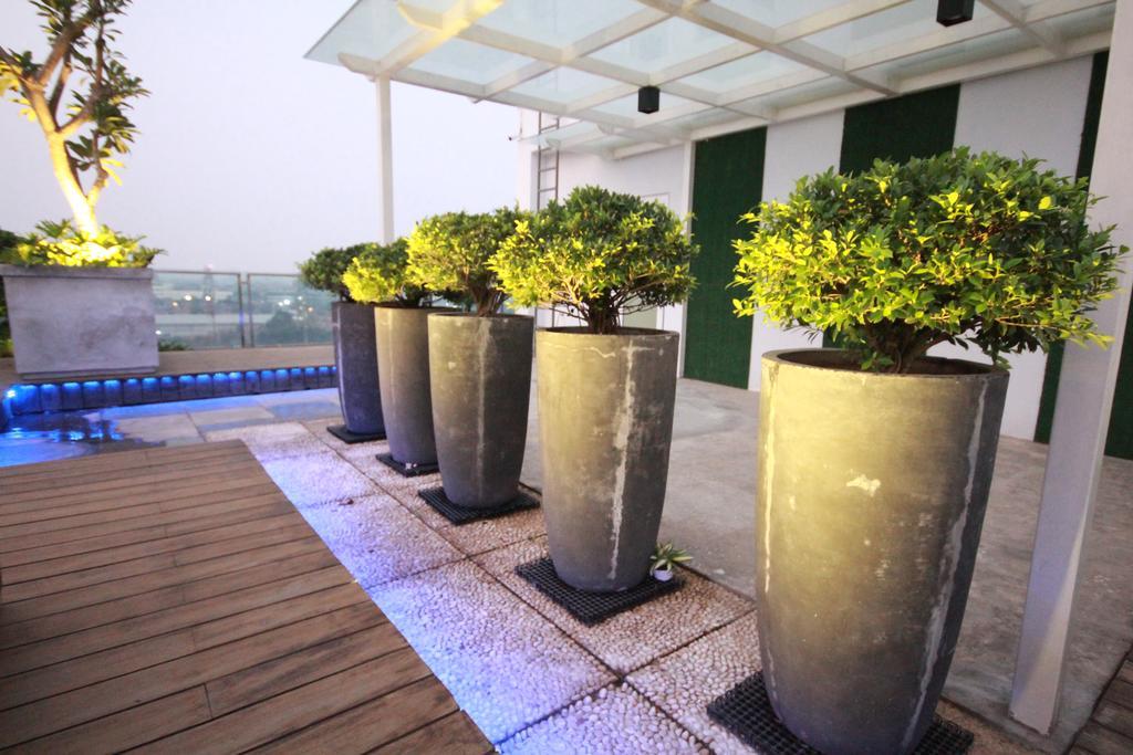 Harvia Suites Kebon Jeruk Jakarta Ngoại thất bức ảnh