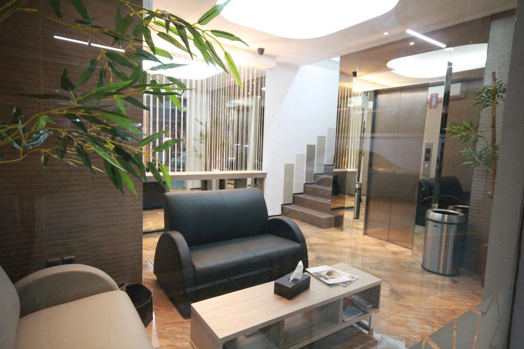 Harvia Suites Kebon Jeruk Jakarta Ngoại thất bức ảnh
