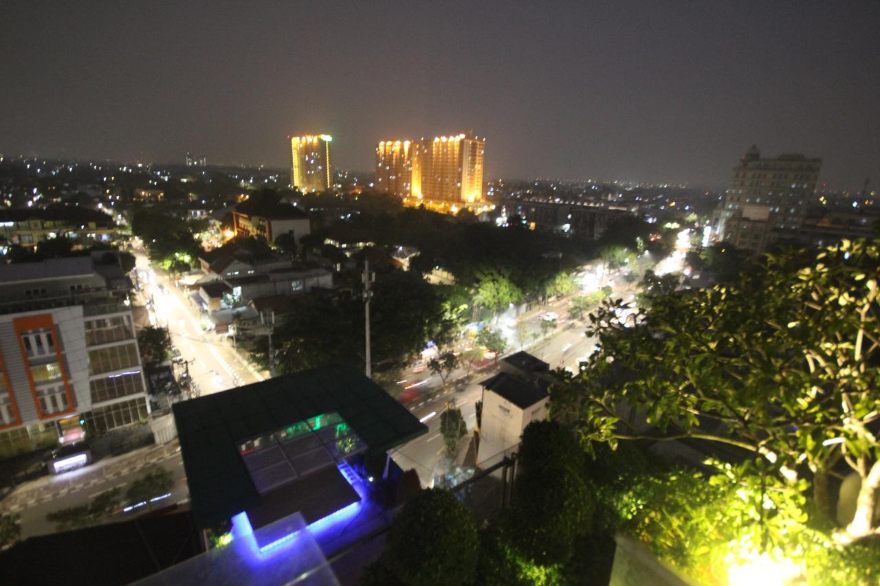 Harvia Suites Kebon Jeruk Jakarta Ngoại thất bức ảnh