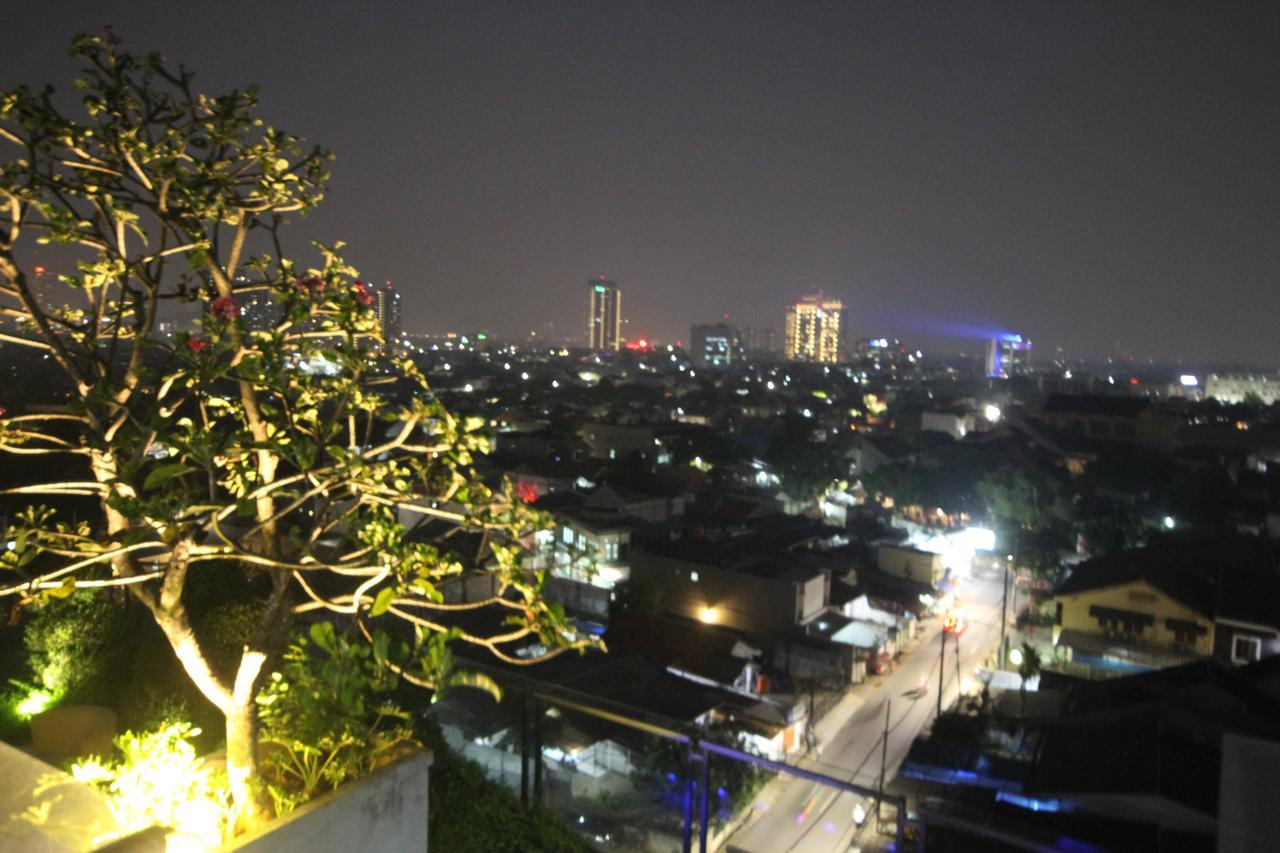 Harvia Suites Kebon Jeruk Jakarta Ngoại thất bức ảnh