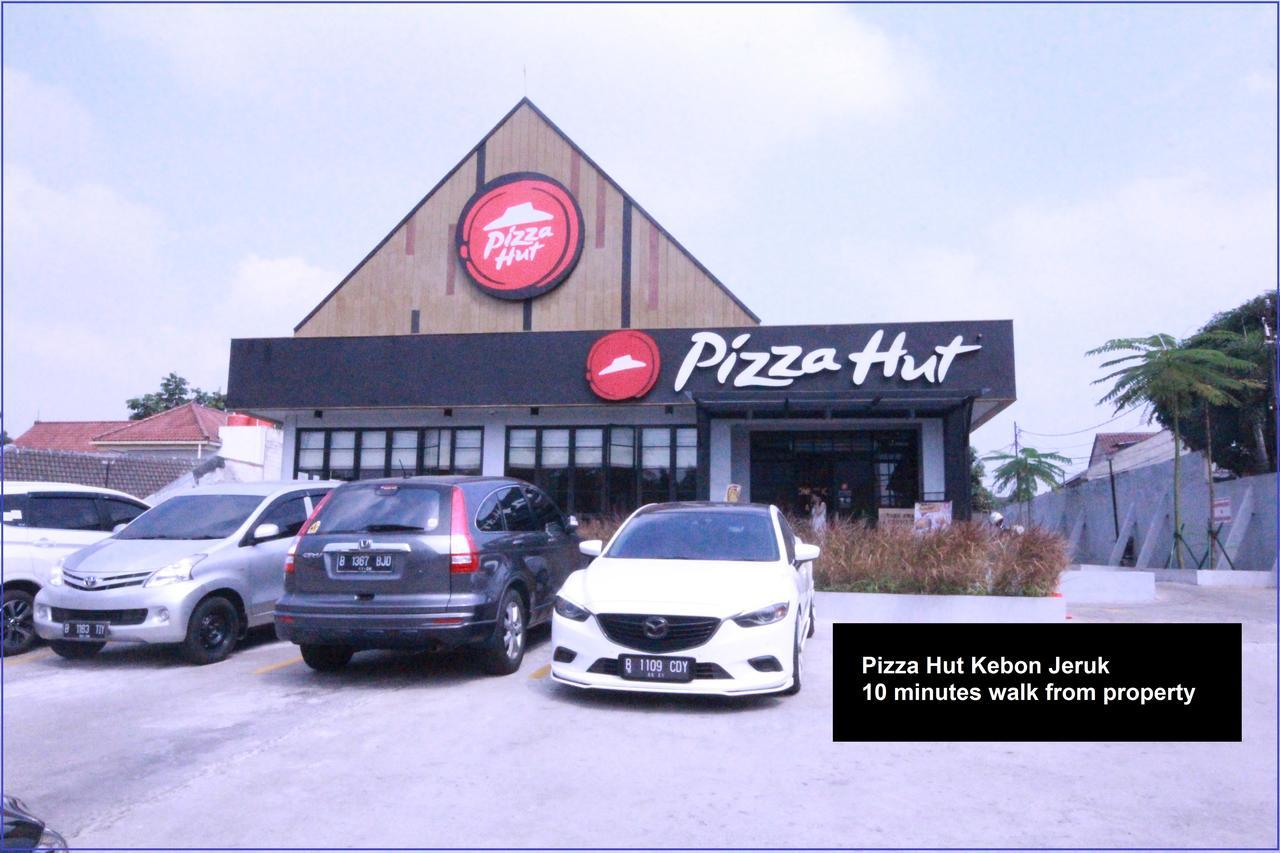 Harvia Suites Kebon Jeruk Jakarta Ngoại thất bức ảnh