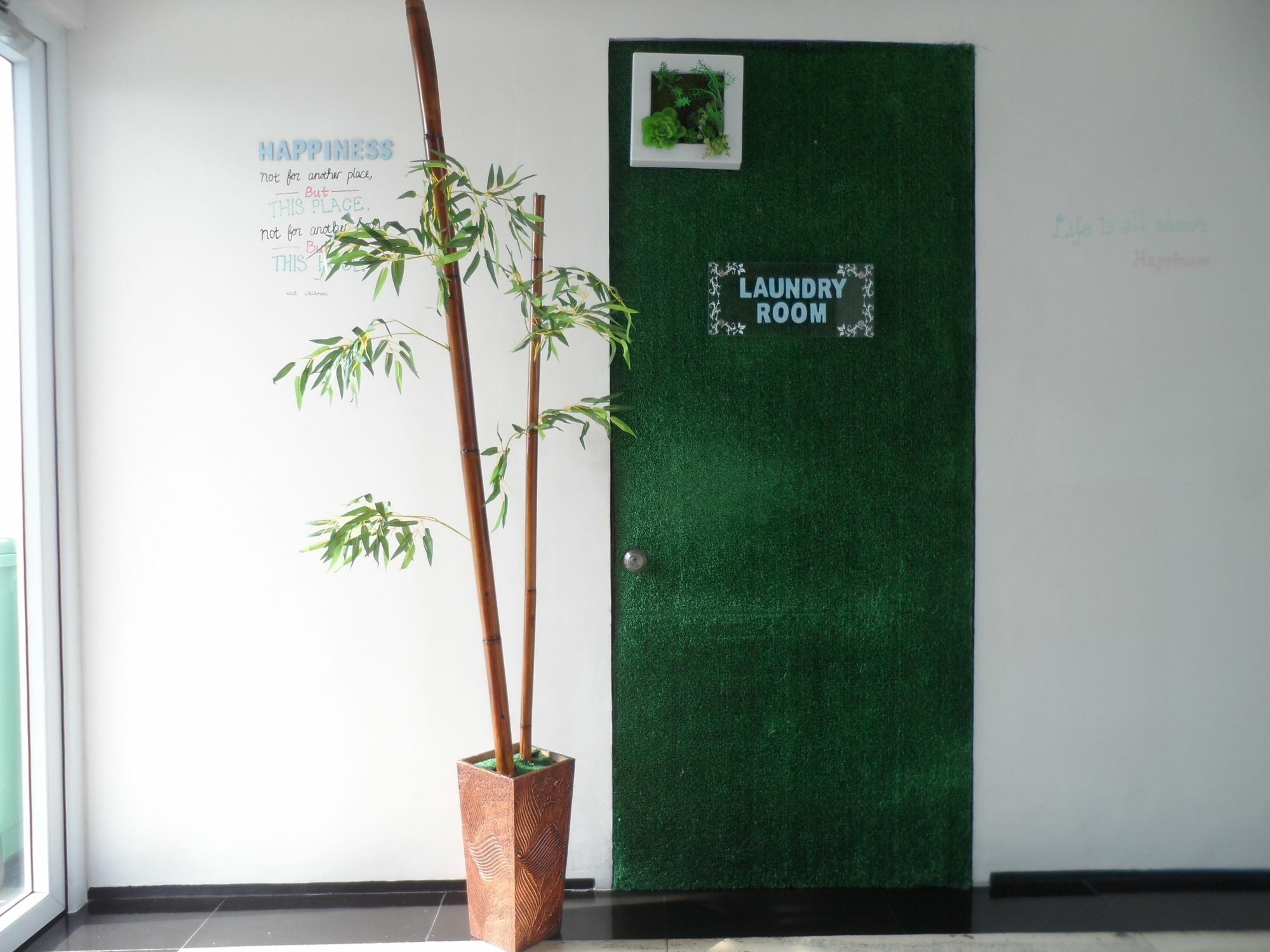 Harvia Suites Kebon Jeruk Jakarta Ngoại thất bức ảnh