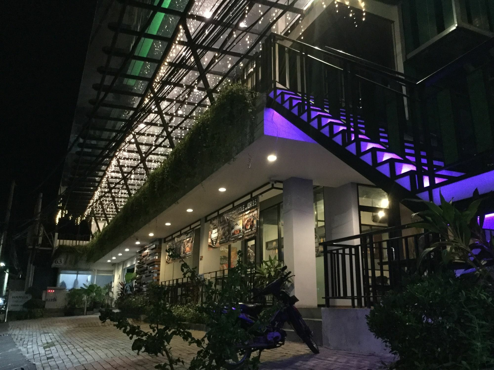 Harvia Suites Kebon Jeruk Jakarta Ngoại thất bức ảnh